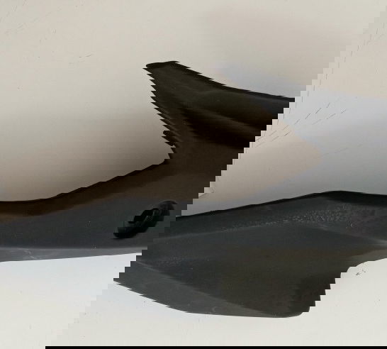 Carenagem Suporte L/e Pisca Mt 03 17-18 P/riscos (9466) Preto