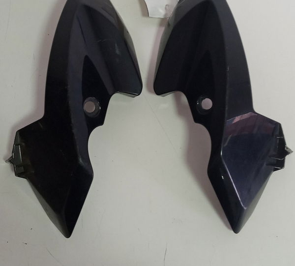 Par Acabamento Carenagem Yamaha Factor 150 17/20 Orig (4249) Preto