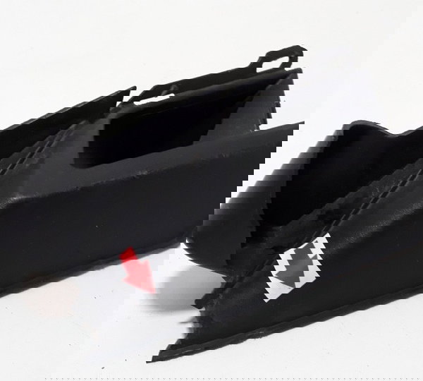 Acabamento Bico Frontal Dir Xre 300 19/22 Orig Avaria 31321 Preto