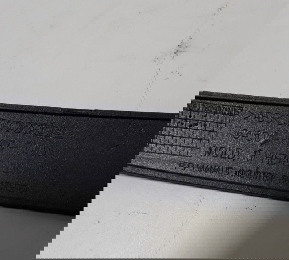 Carenagem Acabamento Farol Dir Pcx 150 19/22 31953 Avaria Cinza-escuro