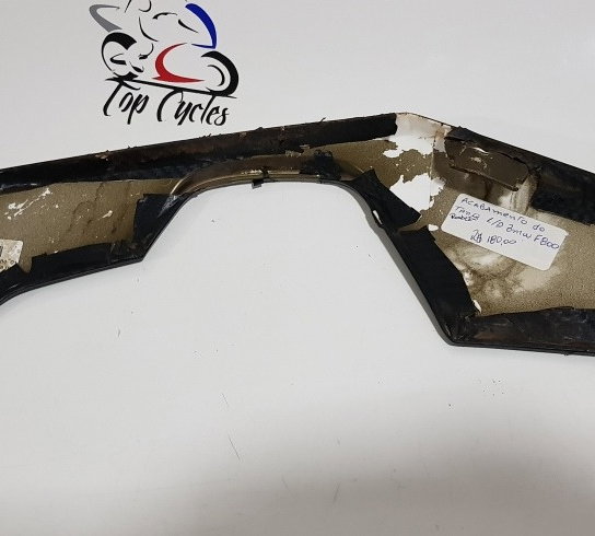 Acabamento Carenagem Tanque Dir Bmw F800 F 800 Gs Orig 8158 Não Se Aplica