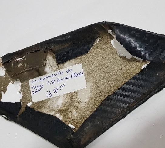 Acabamento Carenagem Tanque Dir Bmw F800 F 800 Gs Orig 8158 Não Se Aplica