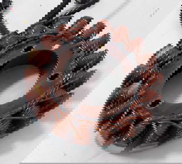 Estator Triumph Boneville Speed Twin Orig S/conector 40373