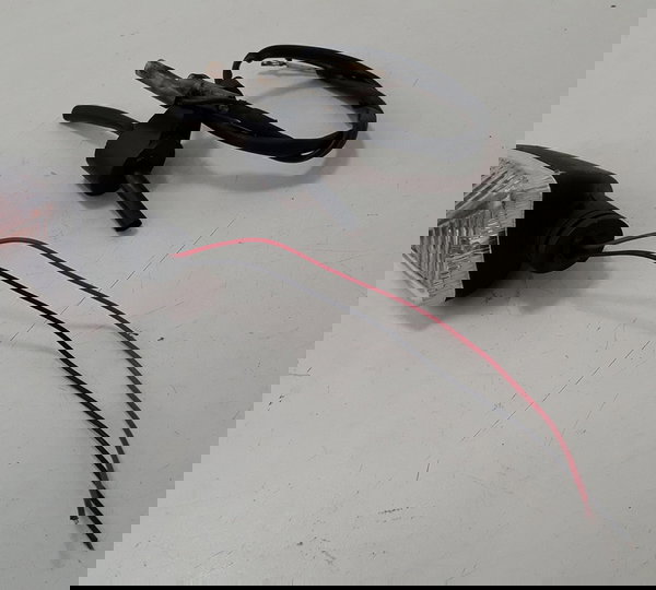 Pisca Dianteiro Dir Bmw G310 Original Quebrado Avaria 40248