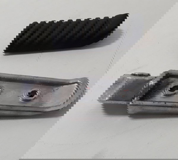 Pedaleira Traseira Kawasaki Ninja 650 L/d Orig 40646