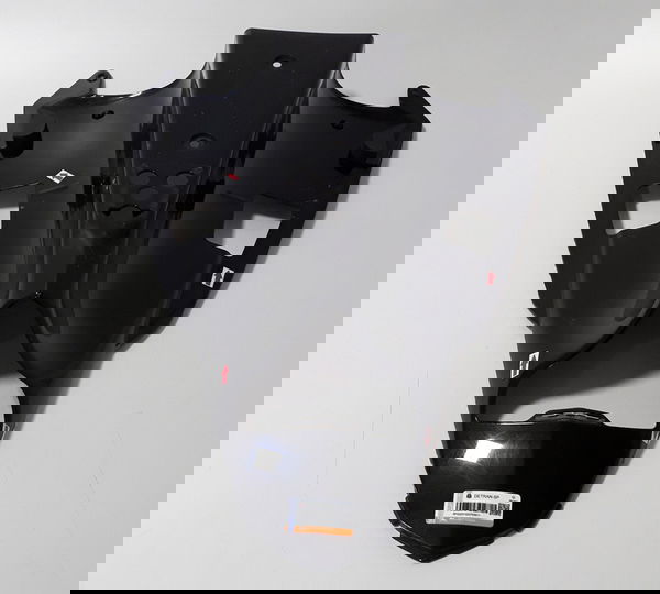 Carenagem Rabeta Inferior Yamaha R1 09/14 Descrição 40851  Preto