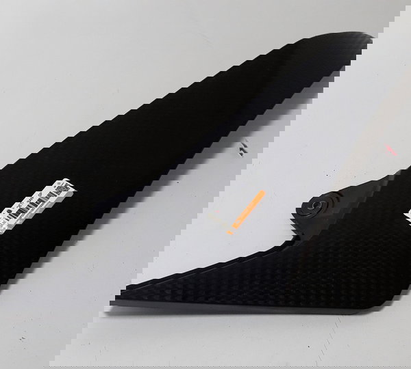 Acabamento Tanque Direito Yamaha R1 09/14 Descrição 40834  Preto