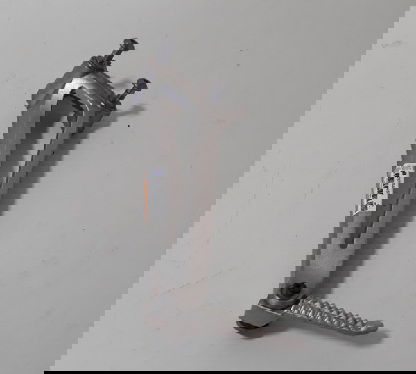 Bacalhau Traseiro Yamaha R1 09/14 L/e Orig 40807