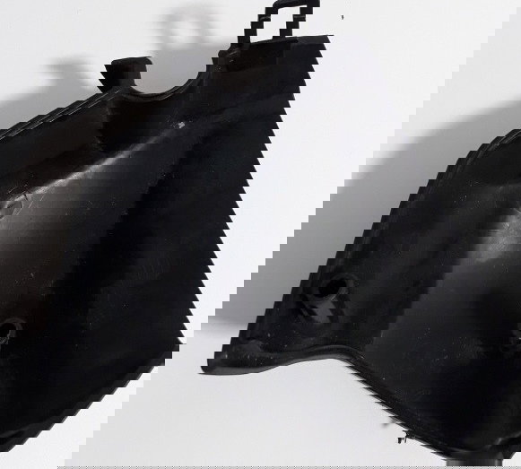 Acabamento Tampa Filtro Ar N-max 160 17/20 (detalhe) 10671