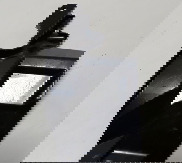 Acabamento Interno Interruptor Principal Fluo 125 Ori 34790 Preto