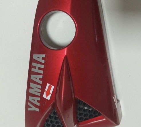 Carenagem Tanque L/esq Yamaha Ybr 125 08 Avaria Ori (19536)  Vermelho