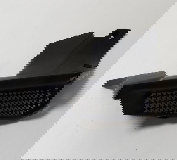 Acabamento Aba Tanque Esq Fazer 250 18/23 Ori Quebrado 38861 Preto