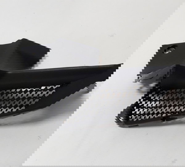 Acabamento Aba Tanque Esq Fazer 250 18/23 Ori Quebrado 38904 Preto