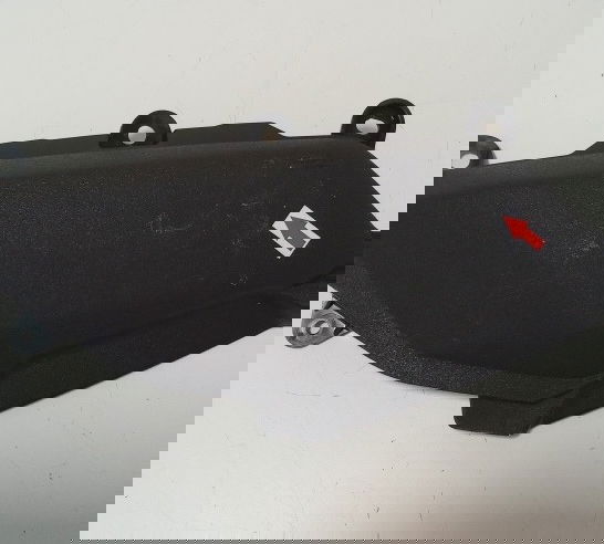 Acabamento Esq Rabeta Yamaha N-max 160 17/20 Avaria 15678 Preto