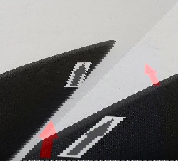 Acabamento Rabeta Esq Yamaha Nmax 21/22 Ori 30288 Detalhes Preto