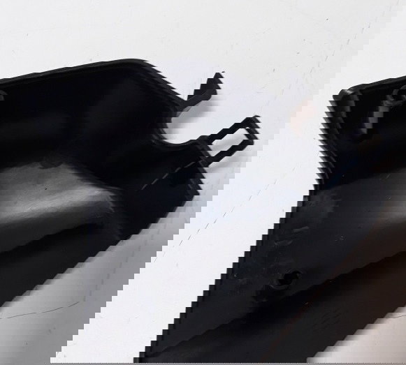 Acabamento Tampa Filtro Ar N-max 160 17/20 Avaria 15188