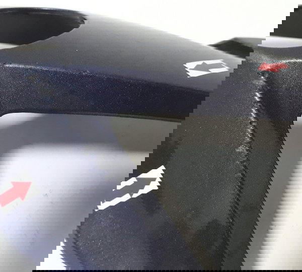 Carenagem Bananinha Esq Cg 160 Titan 22/23 Descrição 41282 Cinza-escuro