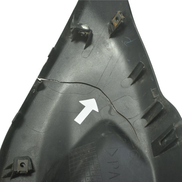 Capa Tanque Esquerda C/ Avaria Yamaha Mt 03 16-19 Original