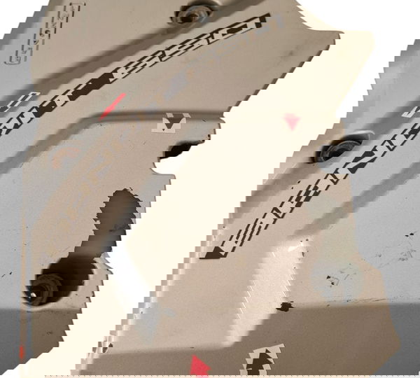 Tampa Pinhão Suzuki Bandit 650 10/11 Orig Descrição 52491 Prateado