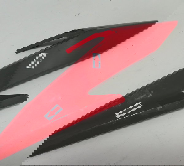 Carenagem Bananinha Esq Cb 300 Twiter 23/25 Avaria 53083 Vermelho