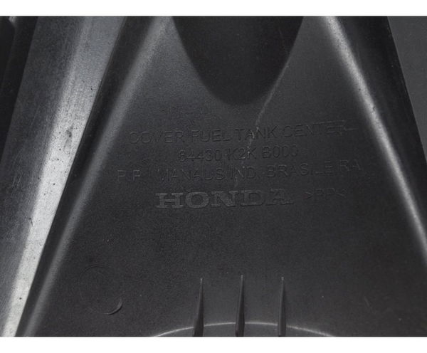Capa Central Tanque Honda Cb 300f Twister 23-24 Original