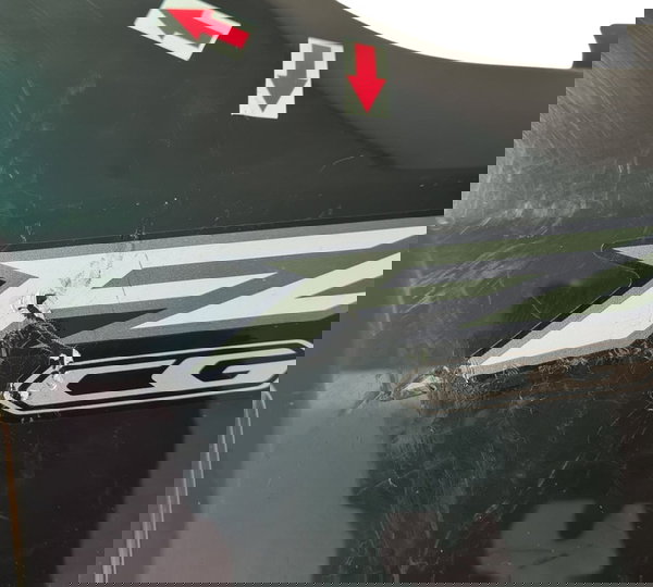 Carenagem Lateral Esq Honda Cg 160 Fan 17/24 Avaria 53077 Preto