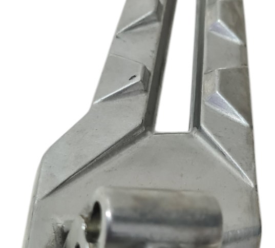 Pedaleira Traseira Dir Honda Adv 150 21/24 Descrição 52946