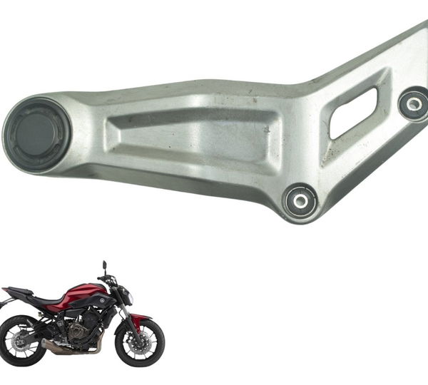 Acabamento Suporte Motor Esquerdo Yamaha Mt 07 15-18 Orig