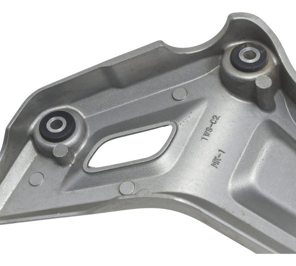 Acabamento Suporte Motor Direito Yamaha Mt 07 15-18 Original