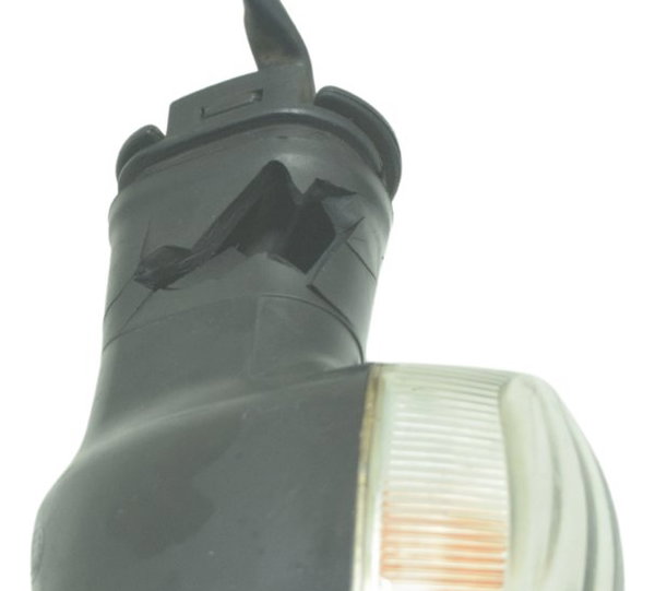 Pisca Dianteiro Direito C/ Avaria Yamaha Mt 07 15-18 Orig Direito Preto