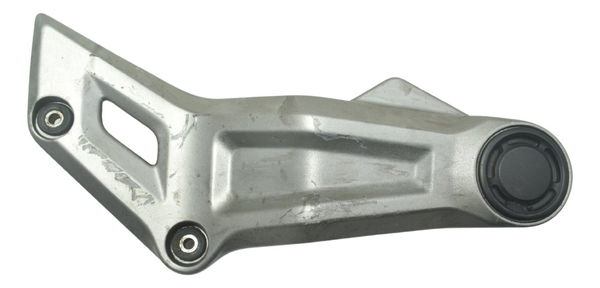 Acabamento Suporte Motor Direito Yamaha Mt 07 15-18 Original