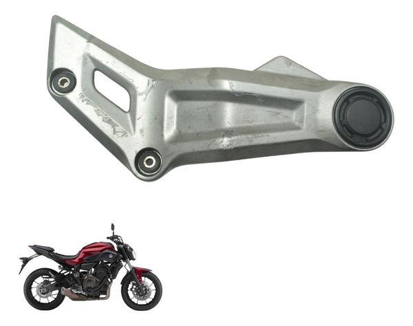 Acabamento Suporte Motor Direito Yamaha Mt 07 15-18 Original