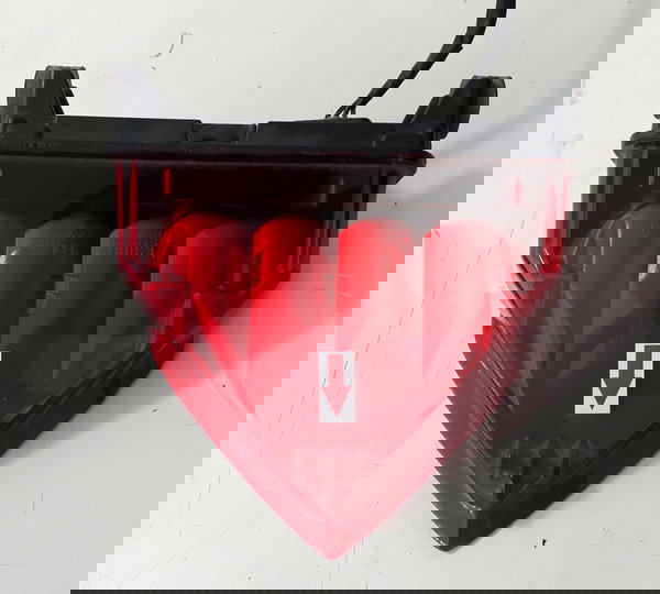 Lanterna Traseira Honda Cbr 600f 12/14 Orig Detalhe 52142 Ambos Lados Vermelho