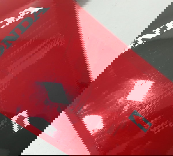 Carenagem Lateral Honda Elite 125 25/25 L/d Detalhes 51985 Vermelho