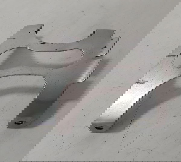 Suporte Paralama Dianteiro Cg 160 16/23 Orig 51730 Prateado