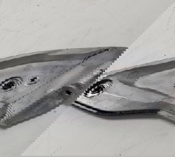 Pedaleira Traseira Honda Pcx 150 19/22 L/e Orig 51770