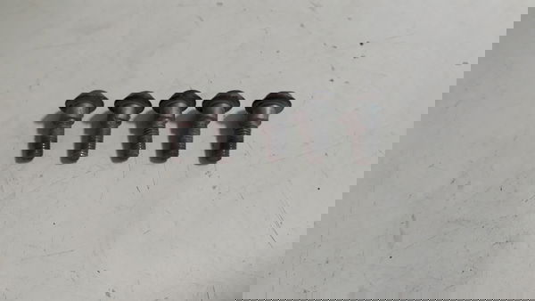 Parafuso Disco Dianteiro Fz6n Fazer 600 07/08 Orig 50225