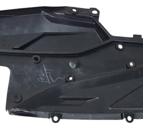 Acabamento Rabeta Dir Honda Elite 125 2025 Descrição 51946 Preto