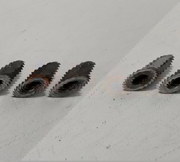 Porca Escapamento Honda Cb 500 98/03 Orig 50330