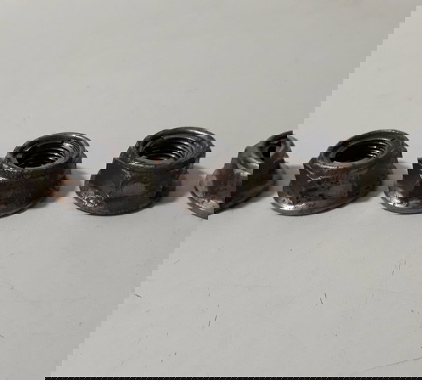 Porca Coroa Honda Cb 500 98/03 Orig 50253