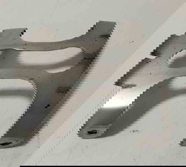 Suporte Paralama Dianteiro Cg 160 16/22 Ori 51938 Prateado