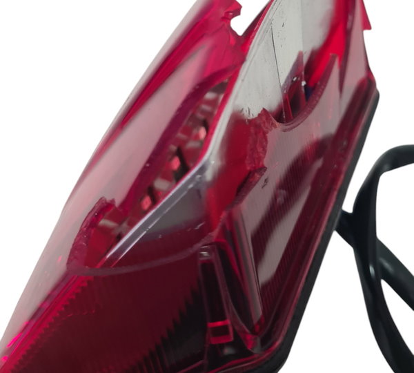 Lanterna Traseira Kawasaki Vulcan 650 Orig Quebrado 50367 Ambos Lados Vermelho