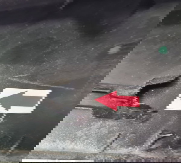 Carenagem Rabeta Dir Honda Cb 300 Twister 23/25 Avaria 51673 Preto