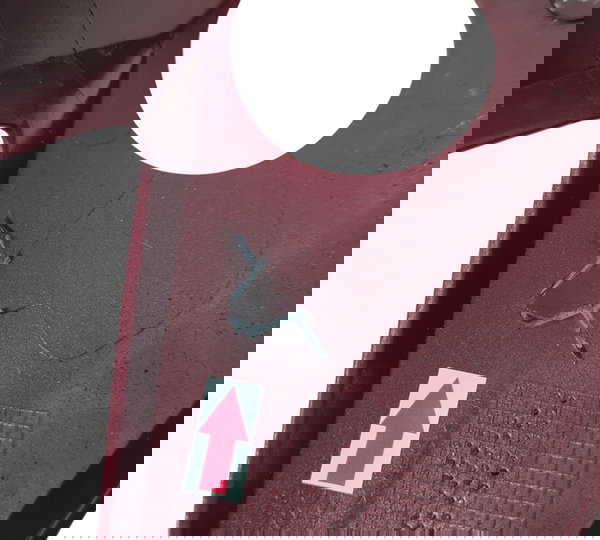 Carenagem Bananinha Farol Dir Titan 160 23/24 Avaria 51680 Vermelho