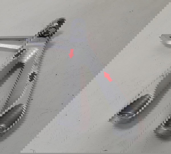 Bacalhau Traseiro Cb 300f Twister 23/24 L/e Orig 51722