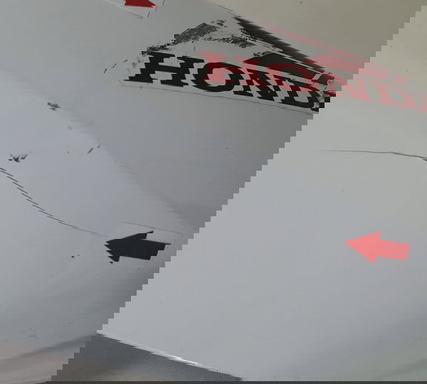 Carenagem Aba Tanque Cb 250 Twister 16/22 L/d Detalhes 51613 Branco