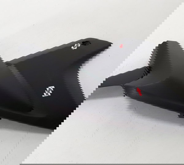 Carenagem Lateral Honda Biz 125 18/24 L/e Orig 51608 Preto