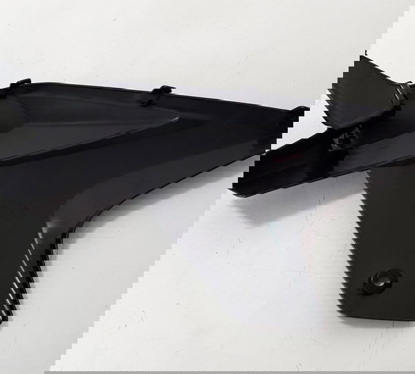 Carenagem Lateral Honda Biz 125 18/24 L/e Orig 51608 Preto