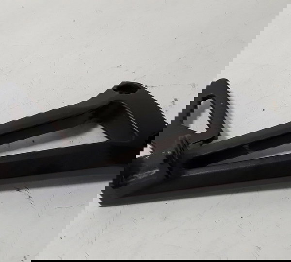 Bacalhau Traseiro Fz6n Fazer 600 07/08 L/d Orig 50192