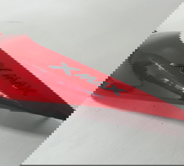 Carenagem Rabeta Yamaha X Max 250 L/e Orig Detalhe 49575 Vermelho